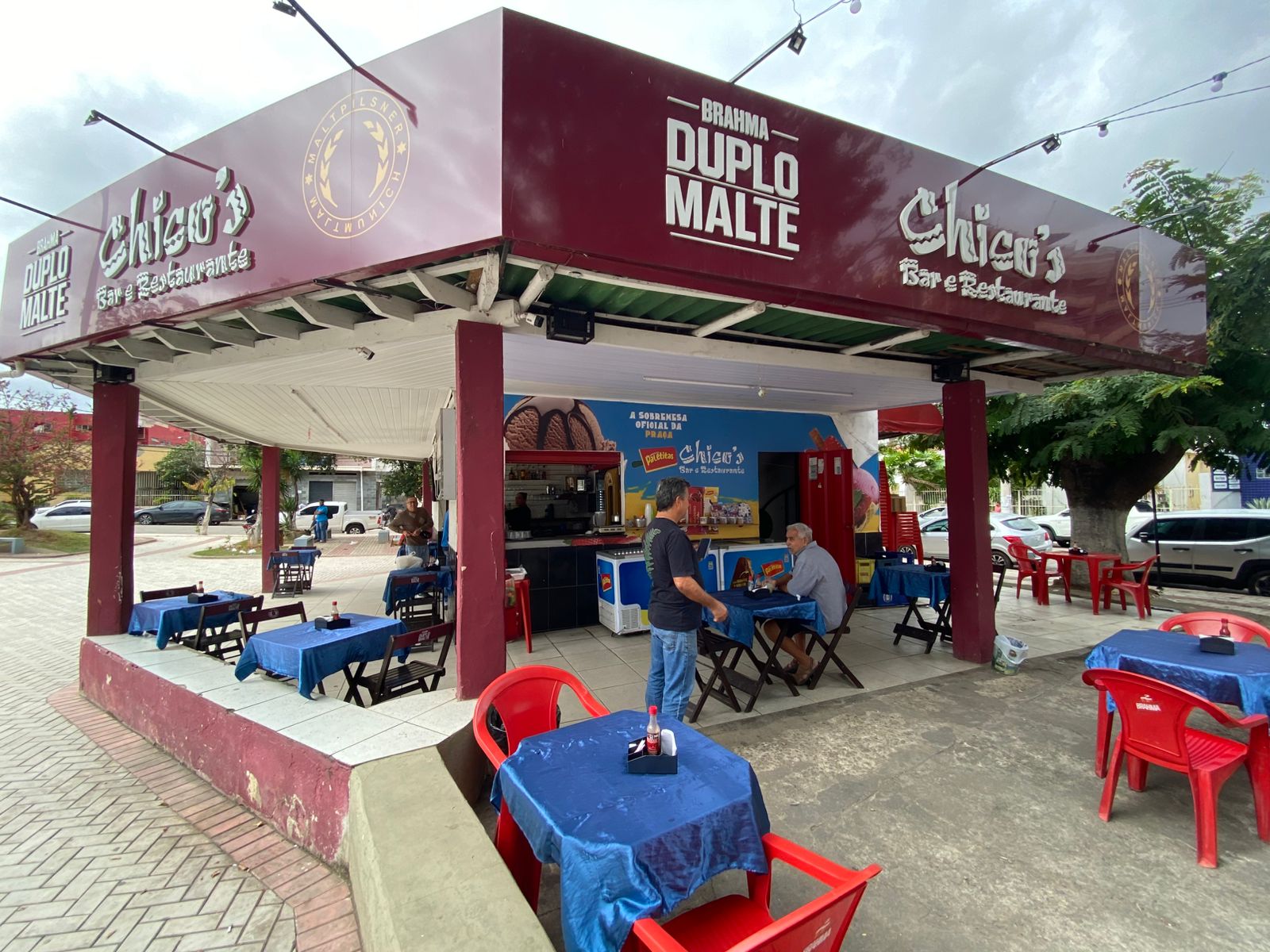 Chico’s Bar