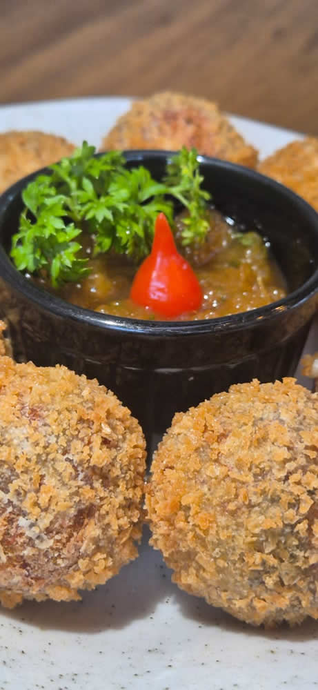 Bolinho de Suíno Defumado